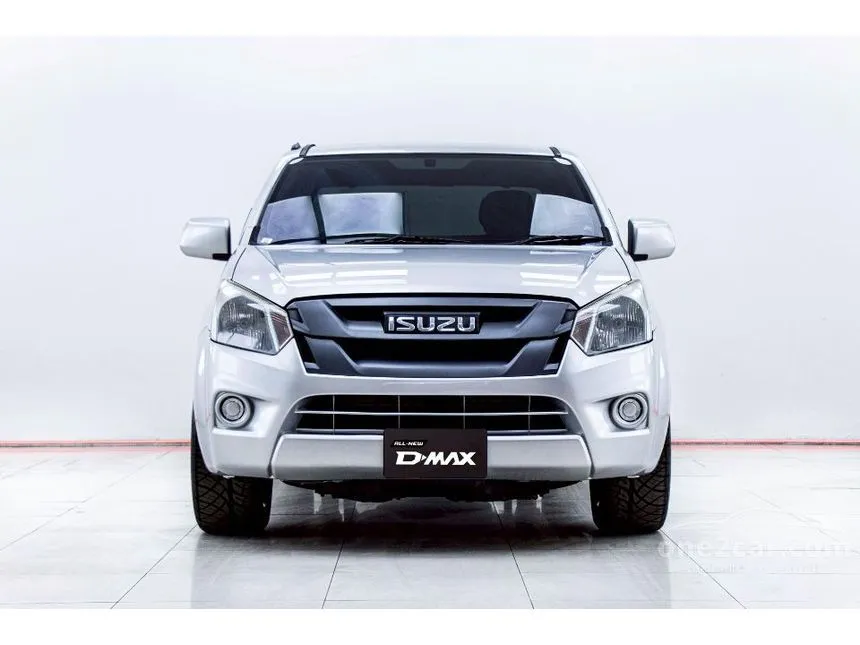 2017 Isuzu D-MAX S Cab-4 Pickup