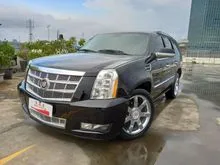 Cadillac Escalade Platinum 6.2 Tahun 2010