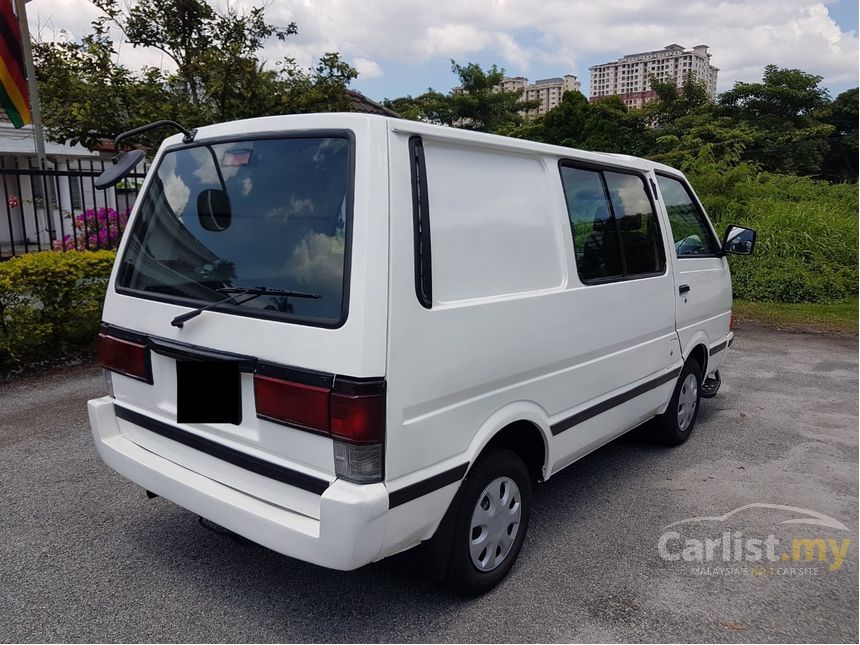 Nissan vanette 2003