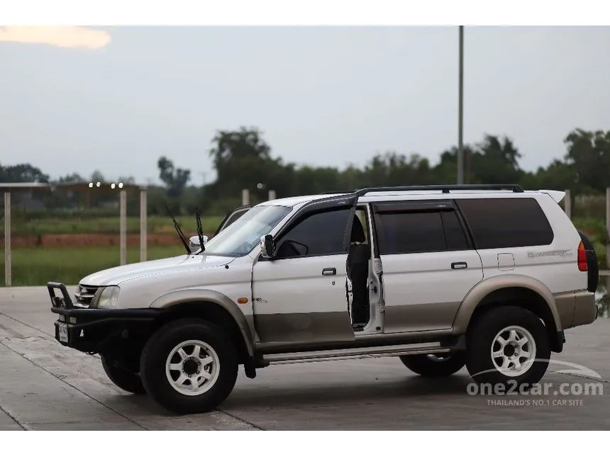 2003 Mitsubishi Strada G-Wagon GLS Wagon