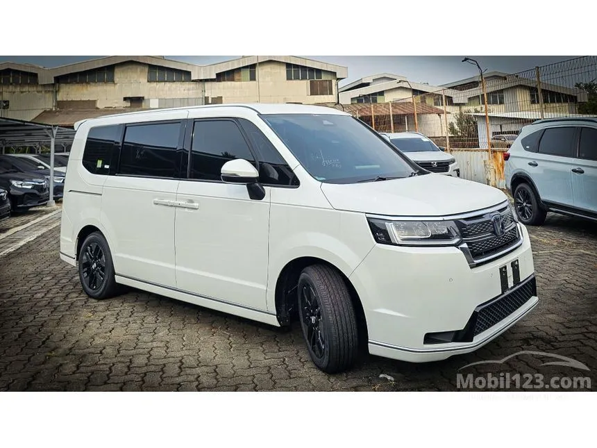 2025 Honda Stepwgn SPADA e:HEV MPV