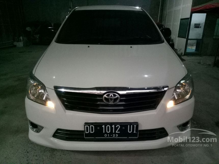 Jual Mobil  Toyota Kijang Innova  2007 G 2 0 di Sulawesi  