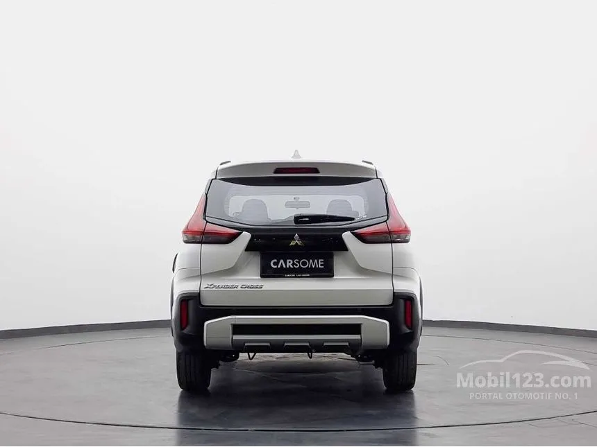 2022 Mitsubishi Xpander Cross Premium MPV