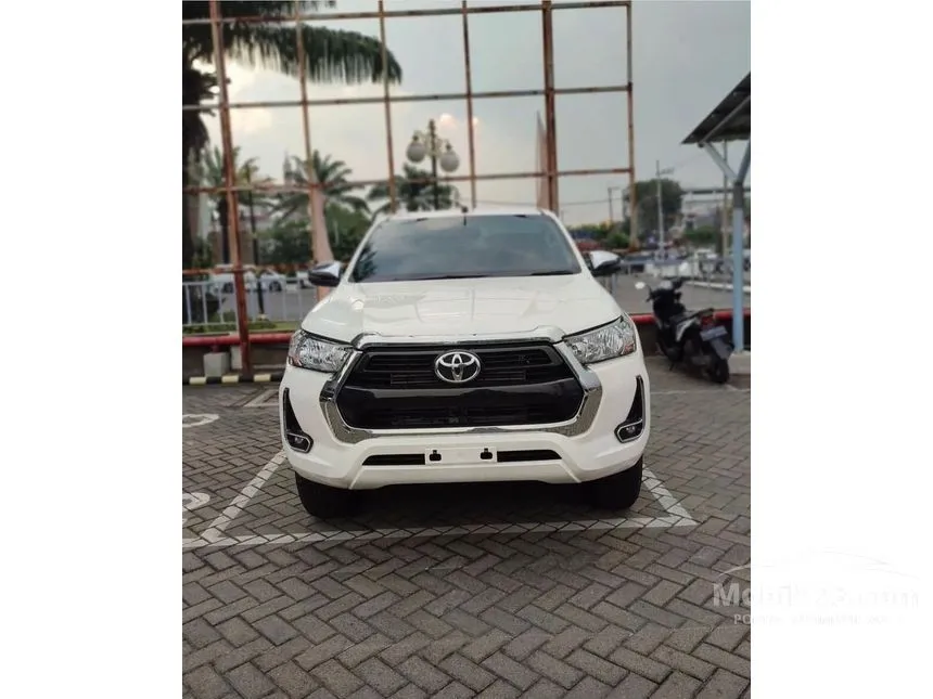 Jual Mobil Toyota Hilux 2023 G 2.4 di Banten Manual Pick