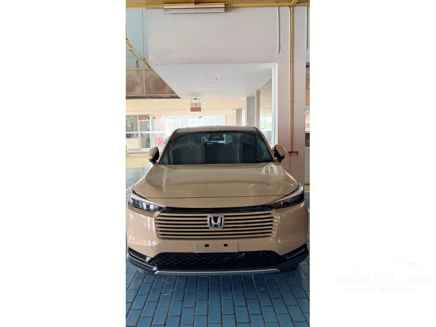 2025 Honda HR-V e:HEV SUV