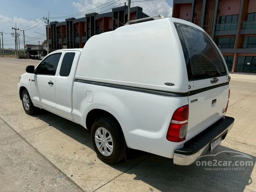 2013 Toyota HILUX VIGO Champ J Smart Cab Pickup