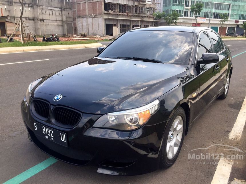 Jual Mobil BMW 520i 2005 E60 2.2 di Banten Automatic Sedan 