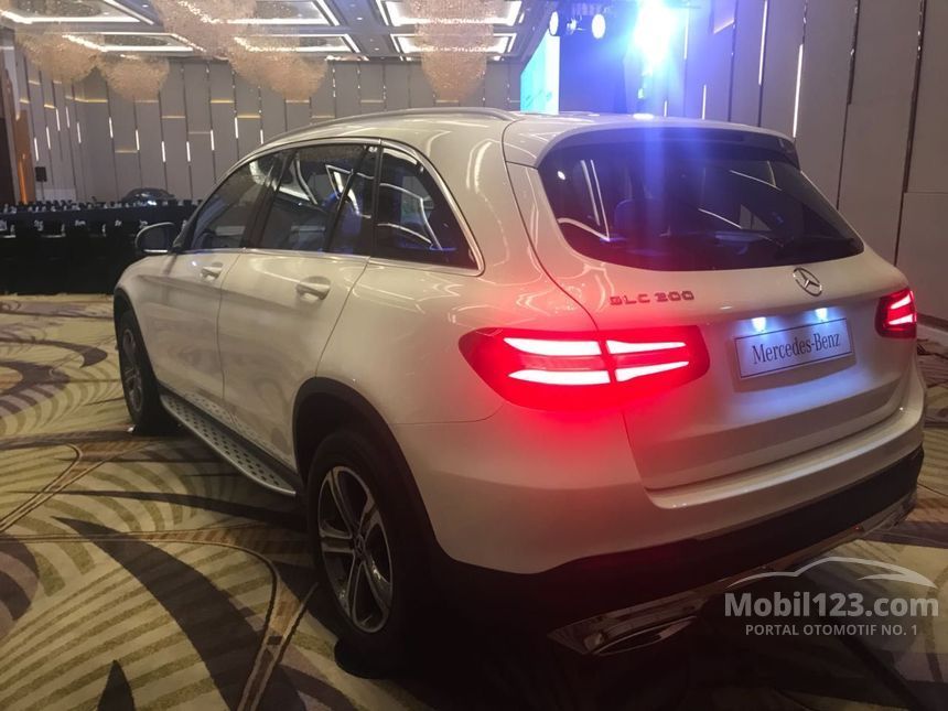 Jual Mobil Mercedes-Benz GLC 200 2017 Exclusive 2.0 di DKI 