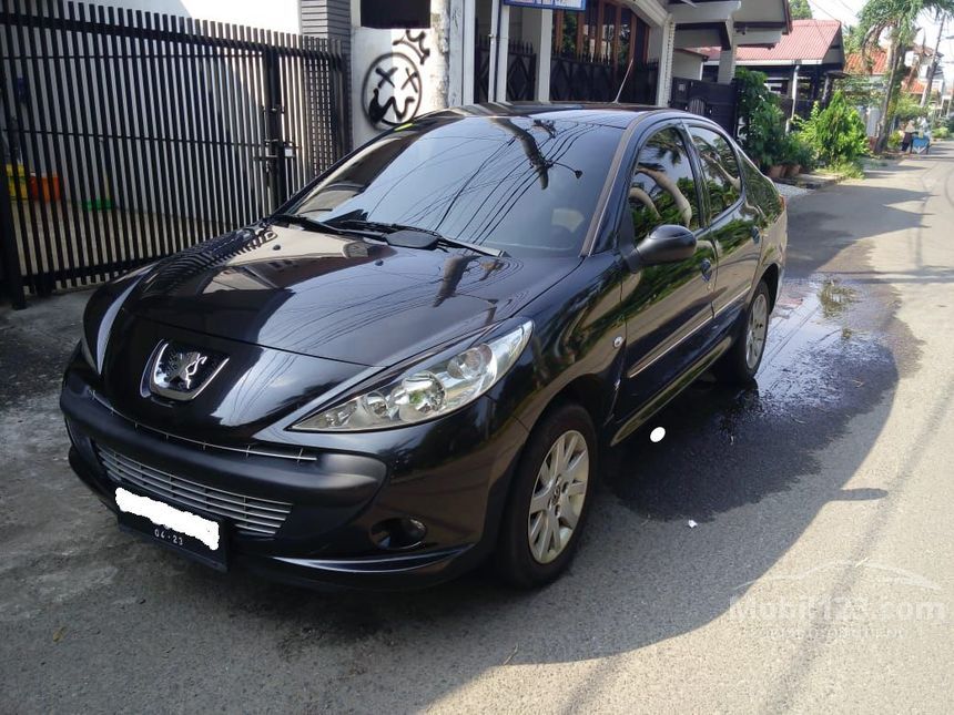 Jual Mobil Peugeot 207 2012 Series 1 1.4 di DKI Jakarta 