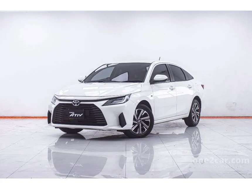 2023 Toyota Yaris Ativ Sport Sedan