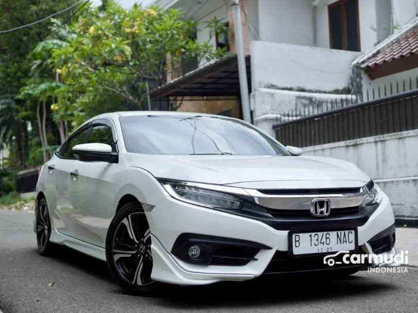 2017 Honda Civic ES Sedan