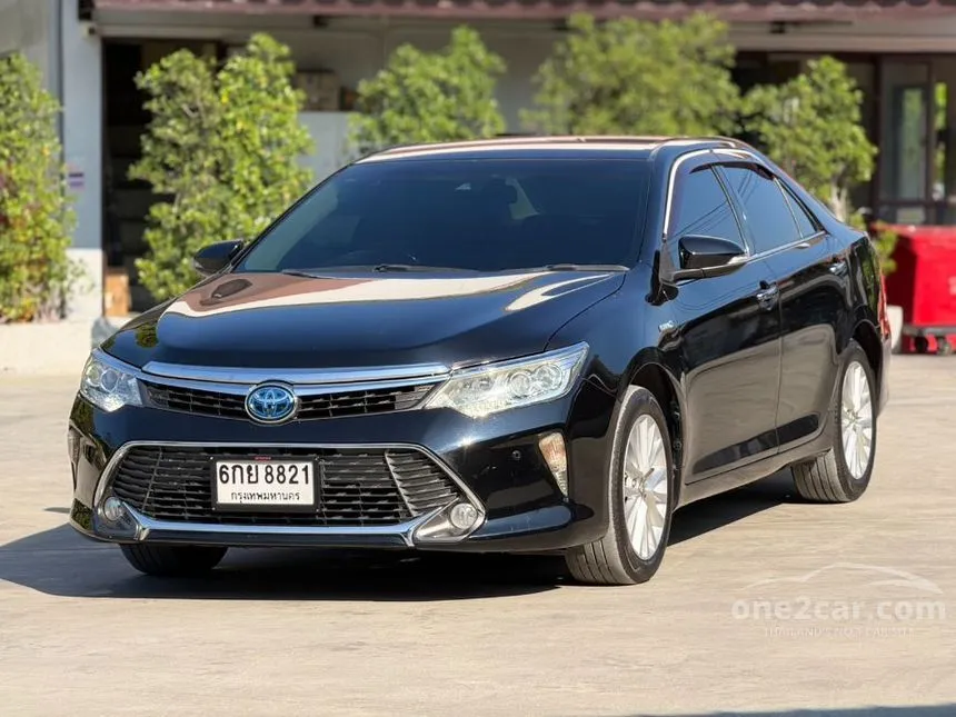 2015 Toyota CAMRY Hybrid Premium Sedan
