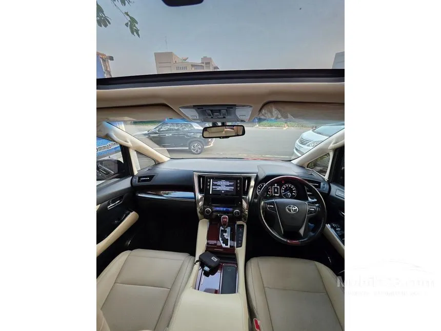 2017 Toyota Alphard G MPV