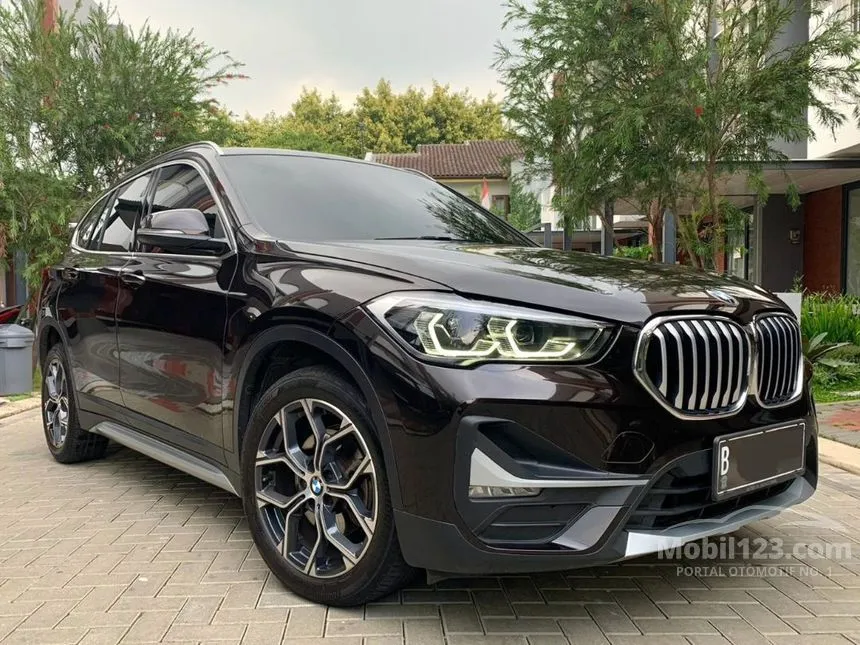 Jual Mobil BMW X1 2019 sDrive18i xLine 1.5 di DKI Jakarta Automatic SUV Coklat Rp 549.999.999