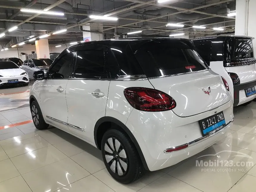 2024 Wuling Binguo EV 333 Long Range AC/DC Hatchback