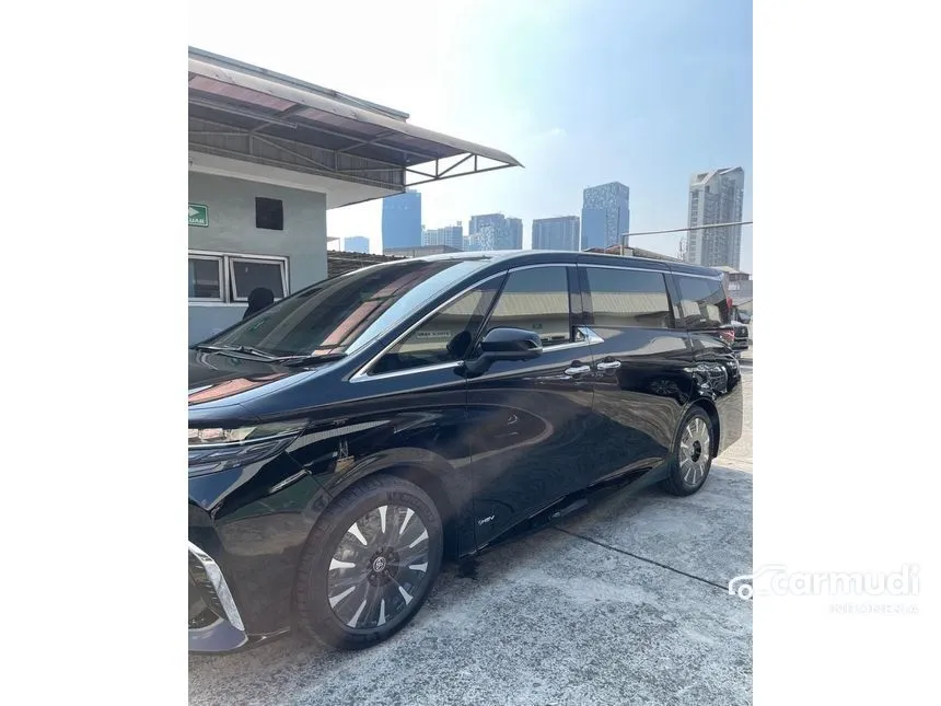 2025 Toyota Alphard G (Non Premium Color) MPV