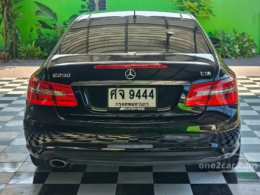 2011 Mercedes-Benz E250 Avantgarde BlueEFFICIENCY Coupe