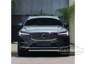 2025 Volvo XC60 2.0 Recharge PHEV SUV