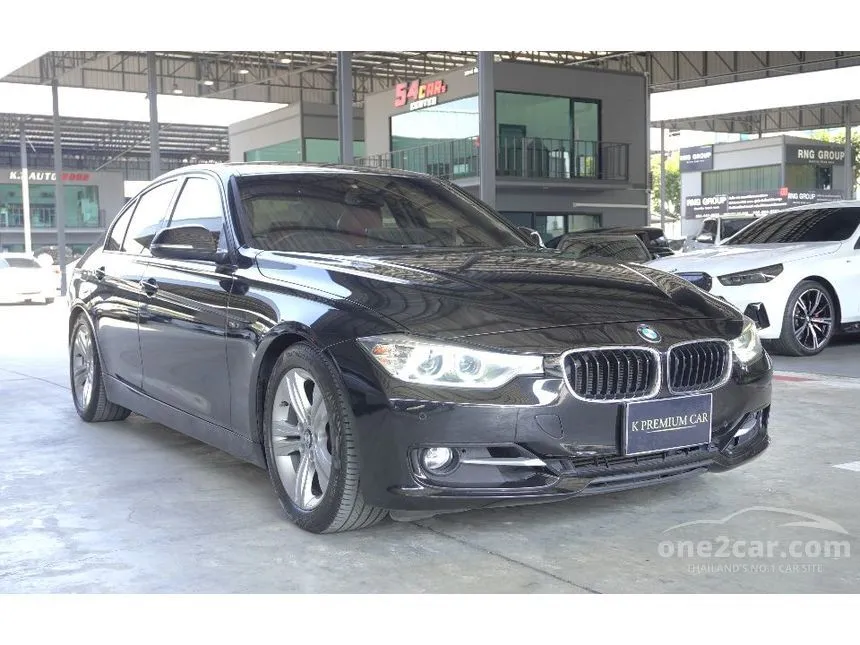 2013 BMW 320i Sport Sedan