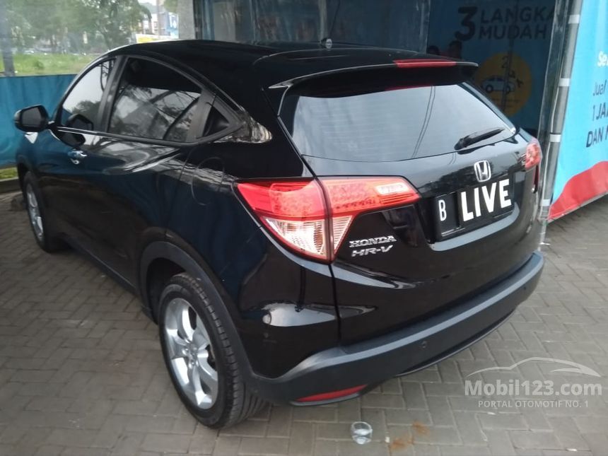 Jual Mobil  Honda  HR V 2019 E 1 5 di Jawa Barat Automatic 