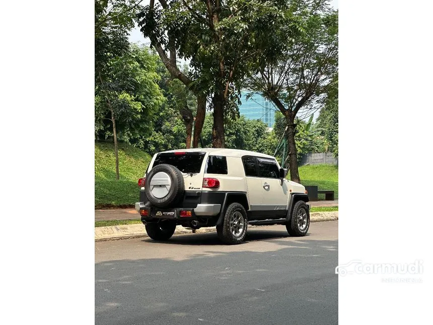2012 Toyota FJ Cruiser SUV