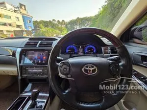 2017 Toyota Camry 2.5 V Sedan