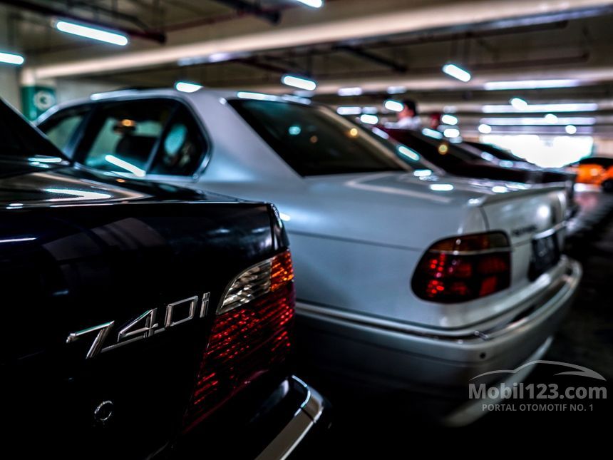 Jual Mobil BMW 740i 1994 E38 4.0 di DKI Jakarta Automatic Sedan Biru Rp ...