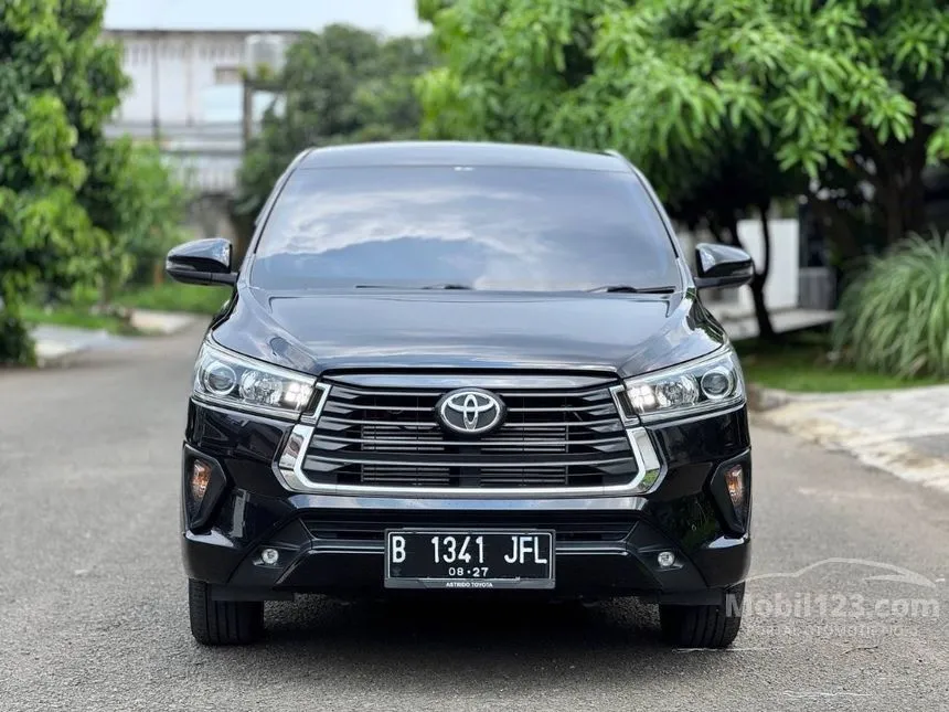 2022 Toyota Kijang Innova V MPV