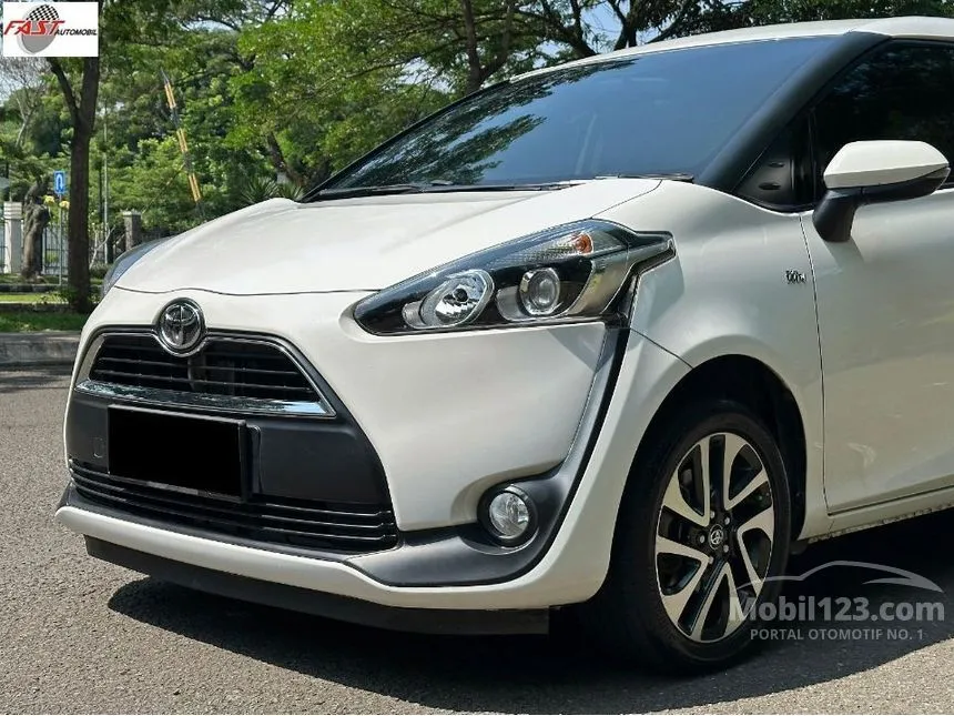 2018 Toyota Sienta V MPV