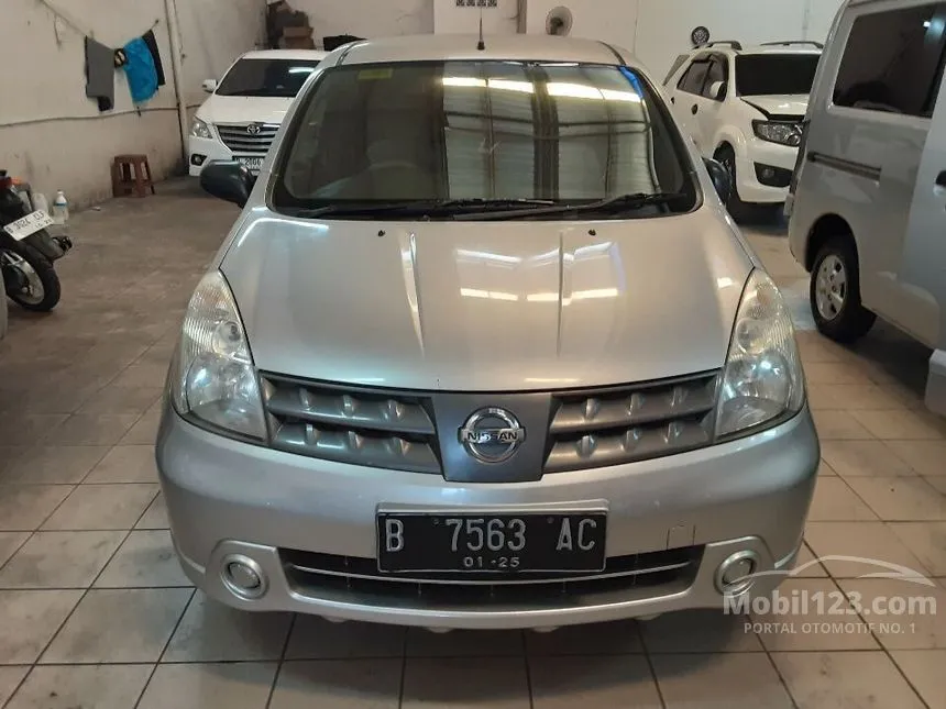 Jual Mobil Nissan Grand Livina 2008 XV 1.5 di Banten Automatic MPV Silver Rp 78.000.000