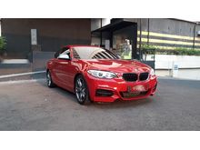 BEST PRICE - BMW M235i Coupe 3.0 F22 CBU AT 2014 Red On Red Like New Full Ori - Super Low Km 2ribuan ANTIK - Pajak Panjang - Well Maintained