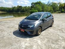 2014 Honda Jazz 1.5 (ปี 14-18) S i-VTEC Hatchback AT