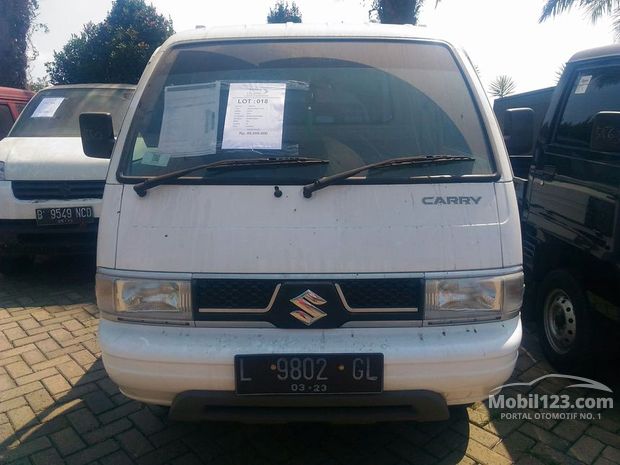 Suzuki Carry Mobil Bekas Baru dijual di Malang Jawa 