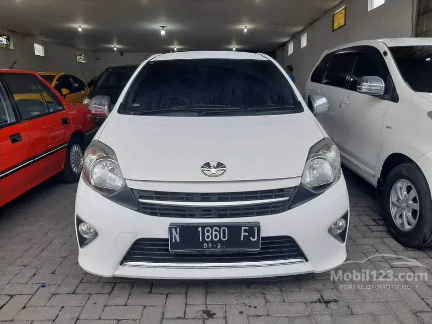 Jual Mobil Toyota Agya 2014 TRD Sportivo 1.0 di Jawa Timur Automatic Hatchback Putih Rp 100.000.000