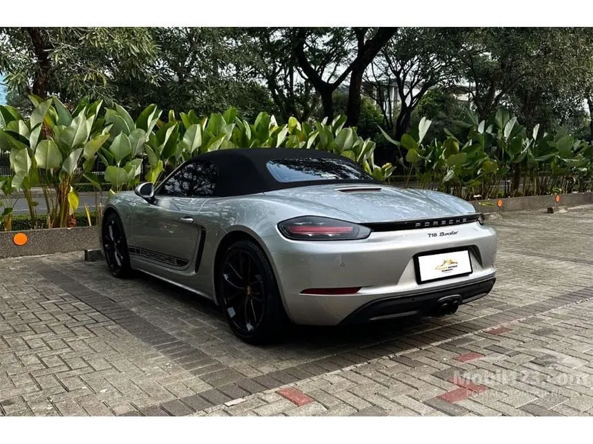 2025 Porsche 718 Boxster Convertible