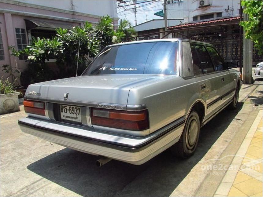 Toyota crown super saloon