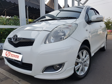 TOYOTA YARIS E AT 2010 MULUS BERGARANSI MESIN + AT 1 THN*