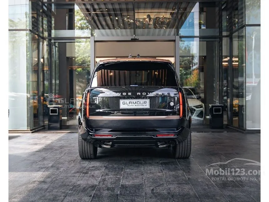 2023 Land Rover Range Rover P530 Autobiography LWB SUV
