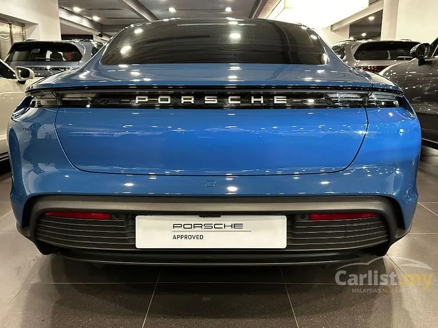 2023 Porsche Taycan Sedan