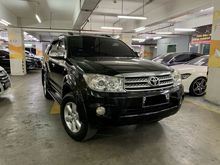 CASH Toyota fortuner G AT luxury 2009 bensin istimewa