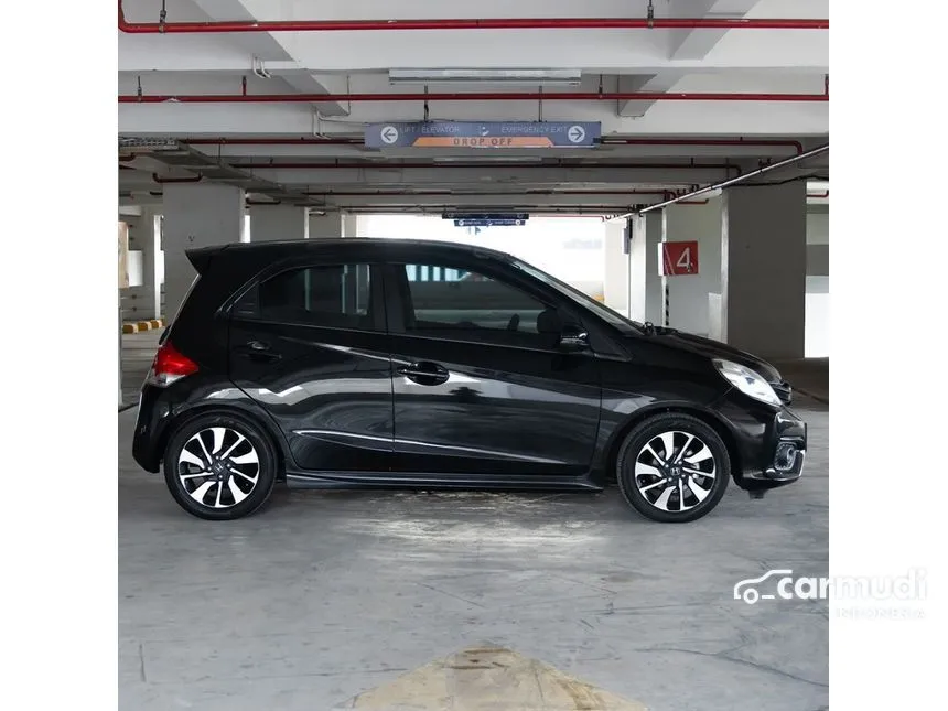 2016 Honda Brio RS Hatchback