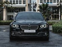 PESONA MEWAH DAN BERKELAS - 2015 BMW 520i 2.0 Modern Sedan