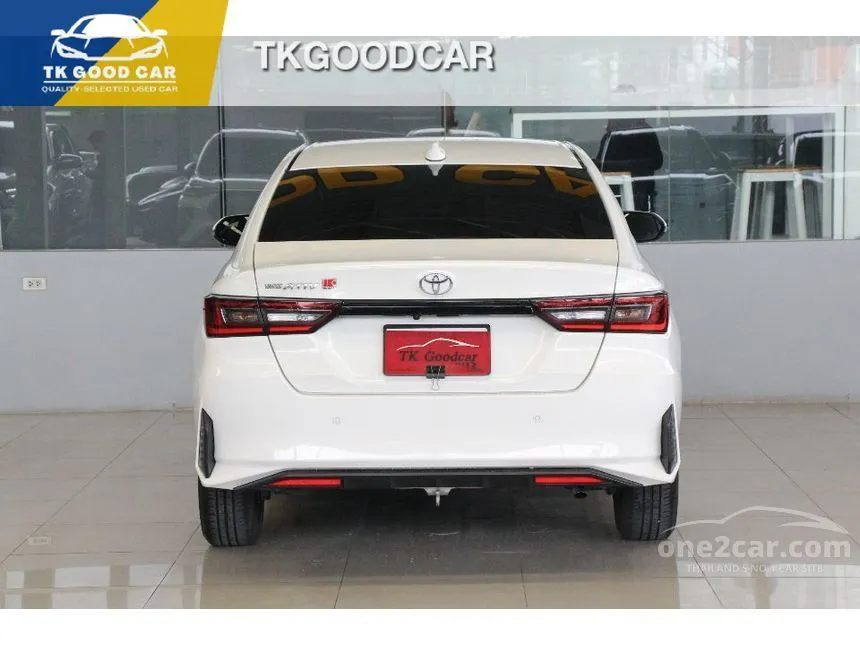 2023 Toyota Yaris Ativ Smart Sedan