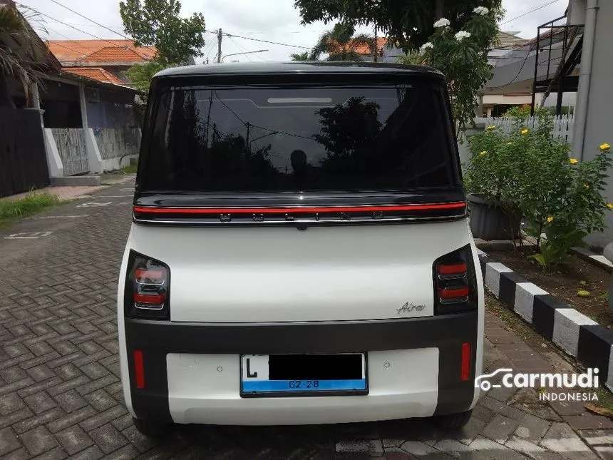 2022 Wuling EV Air ev Charging Pile Long Range Hatchback