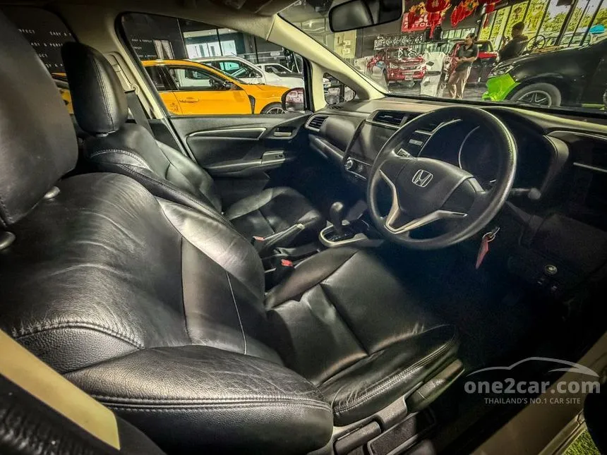2021 Honda JAZZ V Hatchback