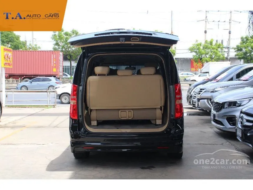 2011 Hyundai H-1 Maesto Deluxe Van