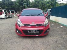 2012 KIA Rio 1.4 merah