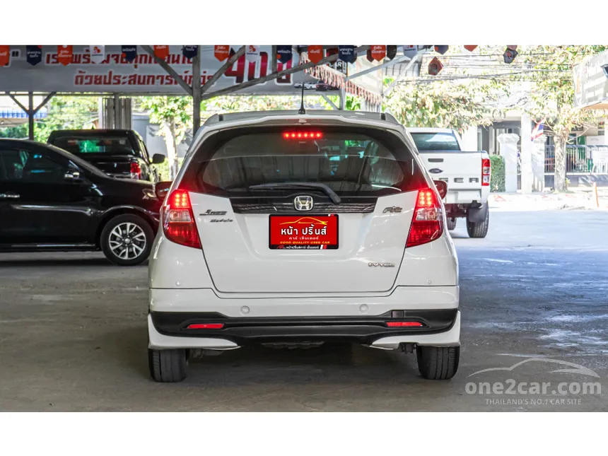 2014 Honda Jazz V Modulo Hatchback
