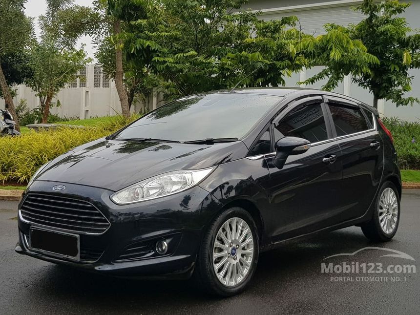 Jual Mobil Ford Fiesta 2015 Sport 1.5 di Banten Automatic ...