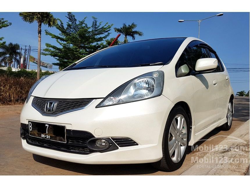 Jual Mobil Honda Jazz 2010  RS 1 5 di DKI Jakarta Automatic 